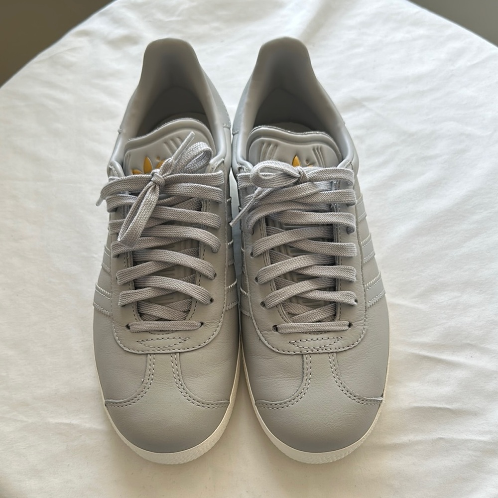 Adidas Gazelle Sneakers Size 6.5